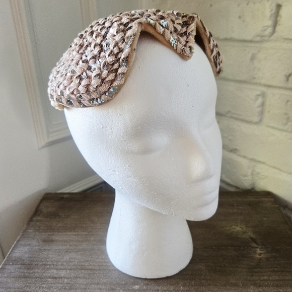 Vintage Accessories - Vtg 50s-does-20s Fascinator Hat With Sequins, Gatsby, Party, Wedding, S/M